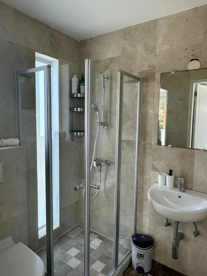 Palm Beach 6 Bedroom Villa With Private Pool Behind Marriott
