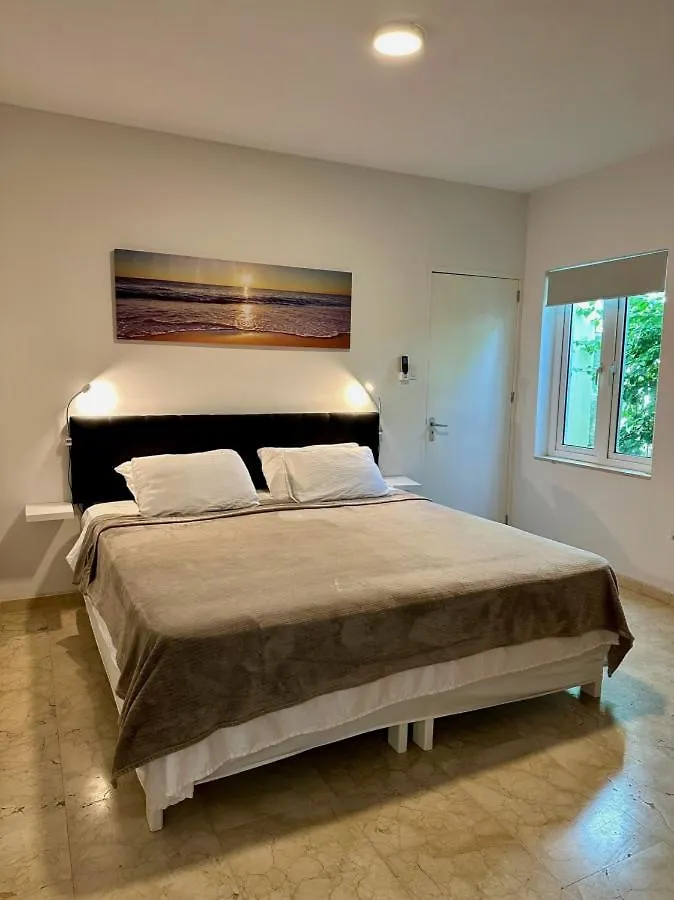 Holiday home Palm Beach 6 Bedroom Villa With Private Pool Behind Marriott
