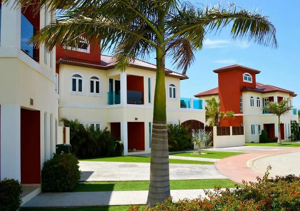 Palm Beach 6 Bedroom Villa With Private Pool Behind Marriott 0*, Palm Beach